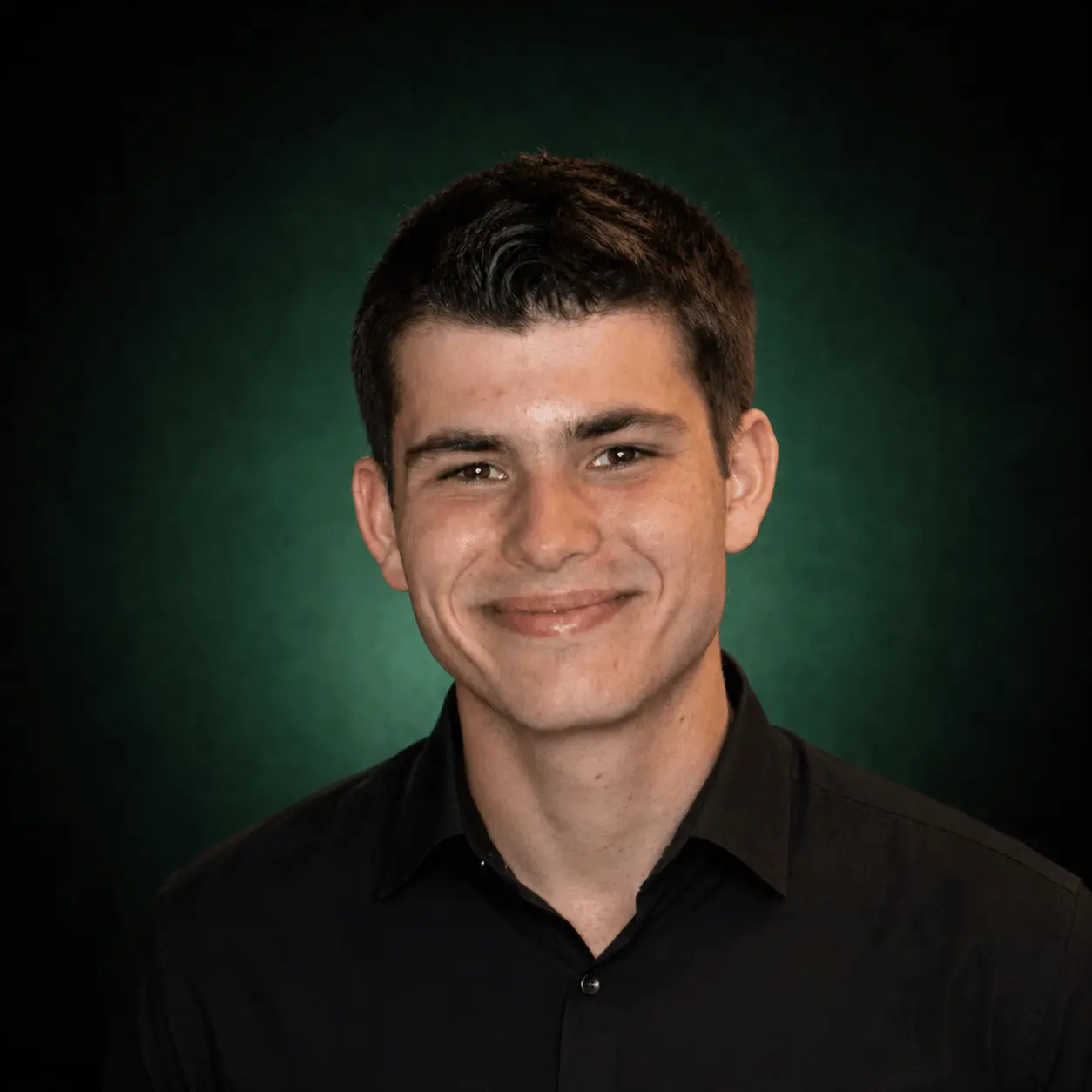 Picture of Lukas Lanzner, a Backend Engineer
